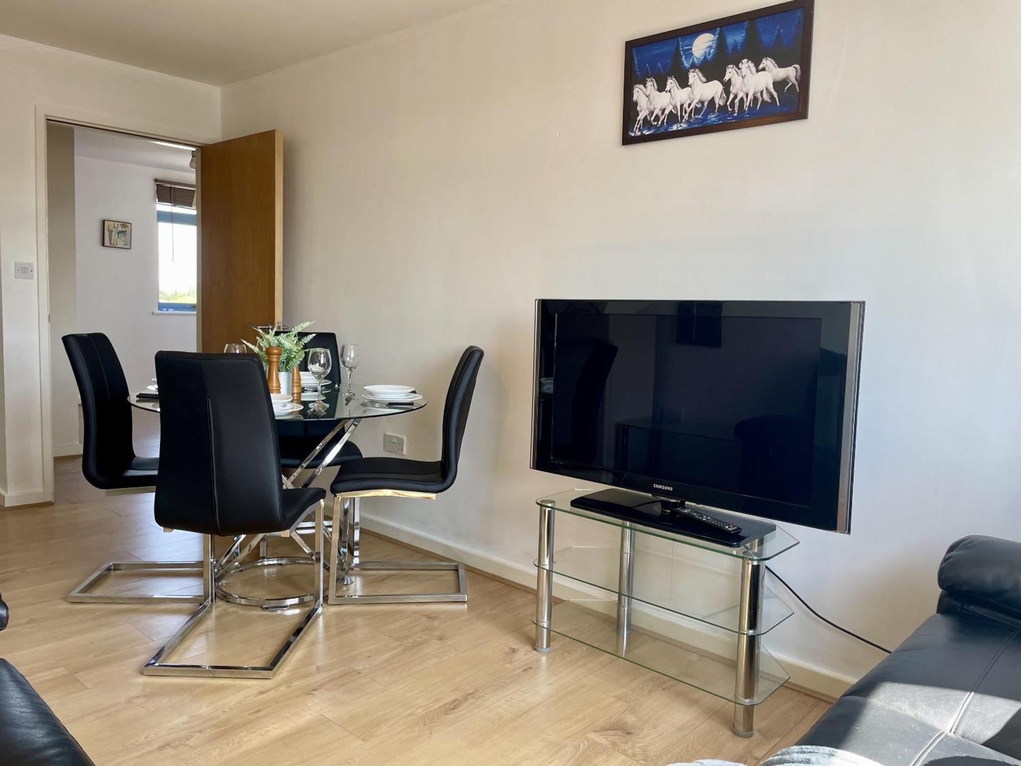 Hk Life Serviced Apartment , City Centre Swindon Exterior foto