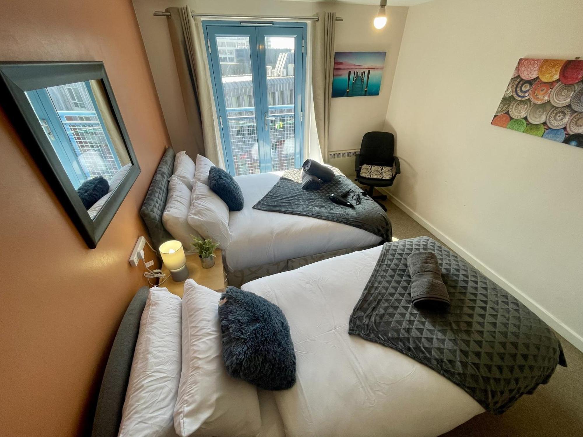 Hk Life Serviced Apartment , City Centre Swindon Exterior foto